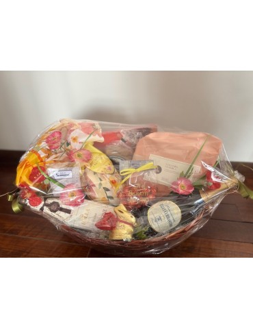 Cesto Delizie di Pasqua ( NON DISPONIBILE )SOLO COMPOSIZIONE IN NEGOZIO